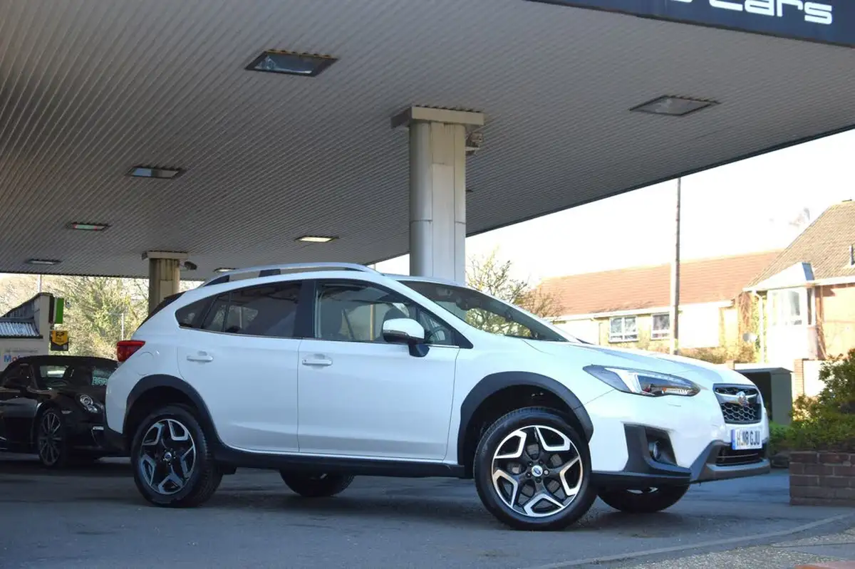 2018-subaru-xv-20i-se-156ps-ss-lineartronic-big-20