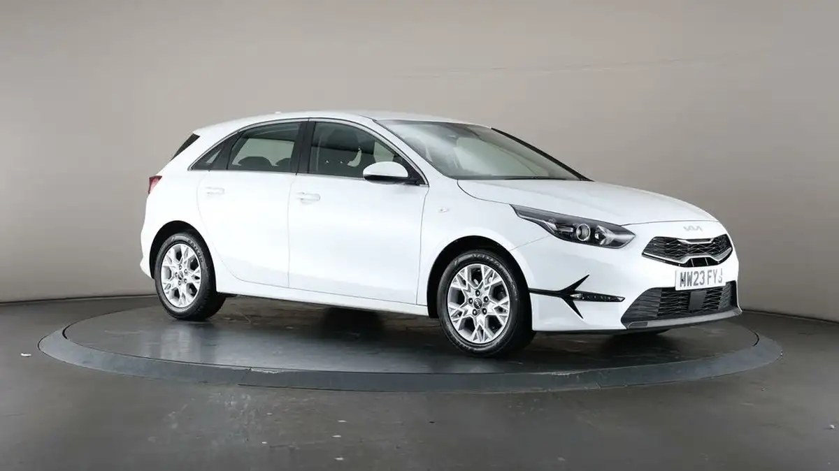 2023-kia-ceed-15-t-gdi-2-158bhp-non-adap-hatchback-big-52