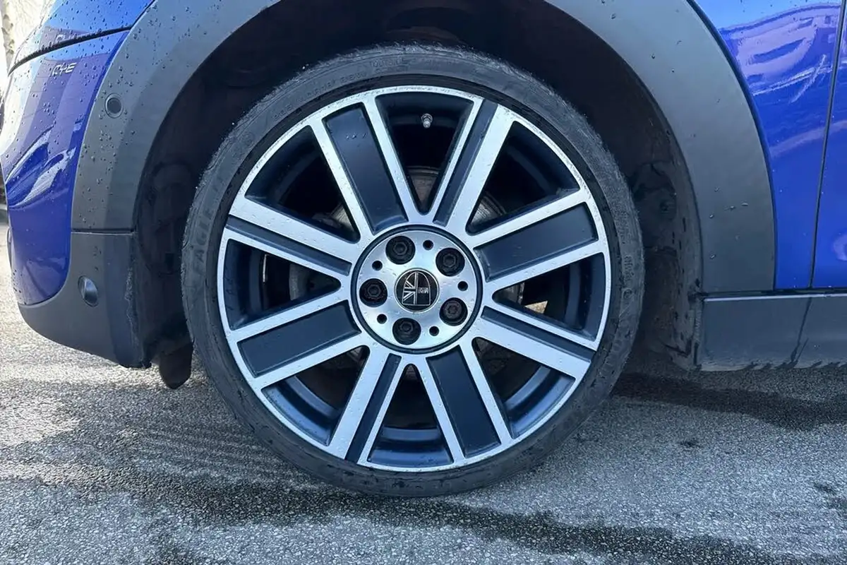 2020-mini-cooper-20-cooper-s-exclusive-189bhp-hatchback-5d-auto-big-12