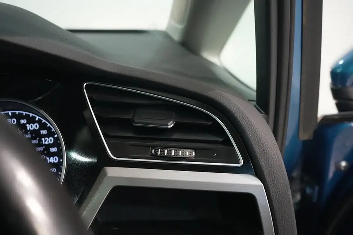 2018-volkswagen-touran-16tdi-se-family-big-34