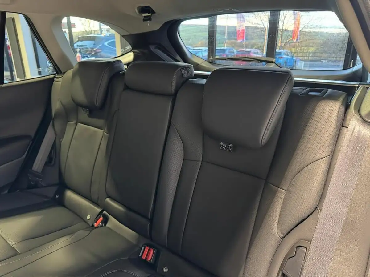 2025-subaru-outback-25i-touring-big-28