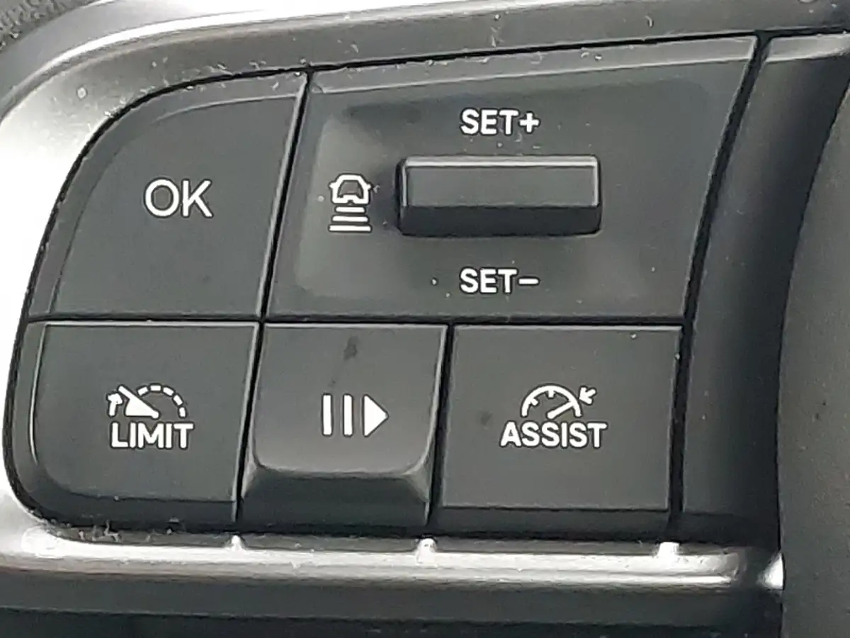 2019-honda-civic-16-i-dtec-ex-tech-packss-hatchback-5d-auto-big-13