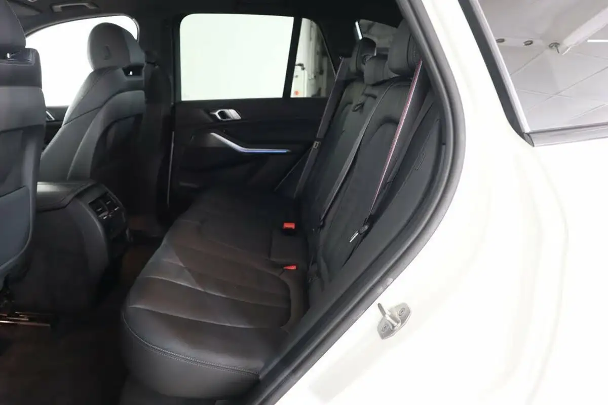 2021-bmw-x5-30-xdrive-45e-m-sport-big-43
