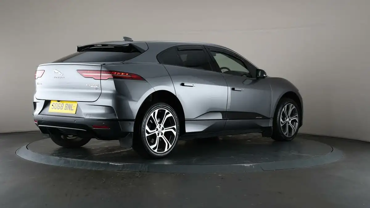 2018-jaguar-i-pace-ev400-first-edition-big-57