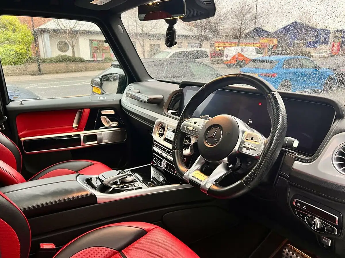 2021-mercedes-benz-g-class-40-g63-amg-big-13