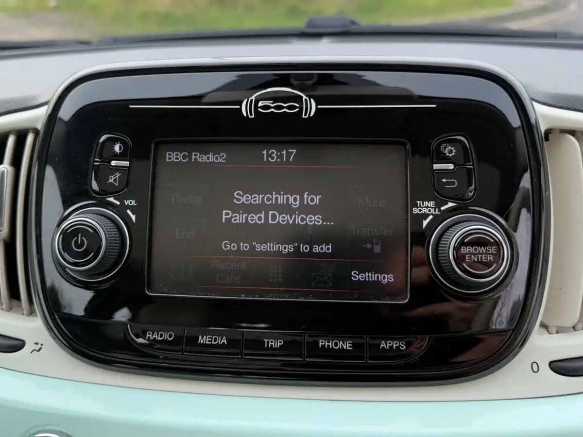 2018-fiat-500-12-lounge-big-32