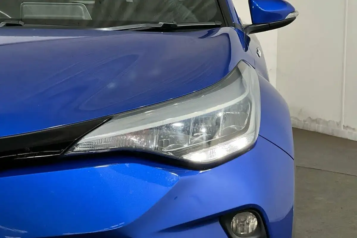 2021-toyota-c-hr-18-vvt-i-design-big-12