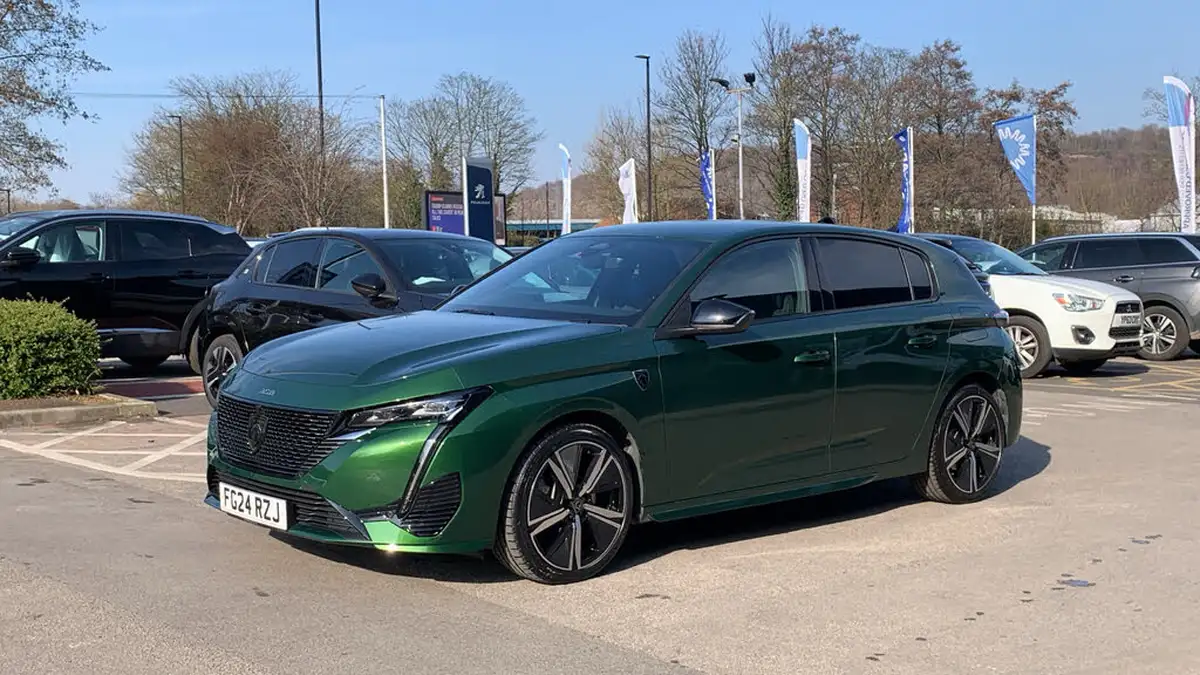 2024-peugeot-308-16-puretech-gt-180ps-big-6