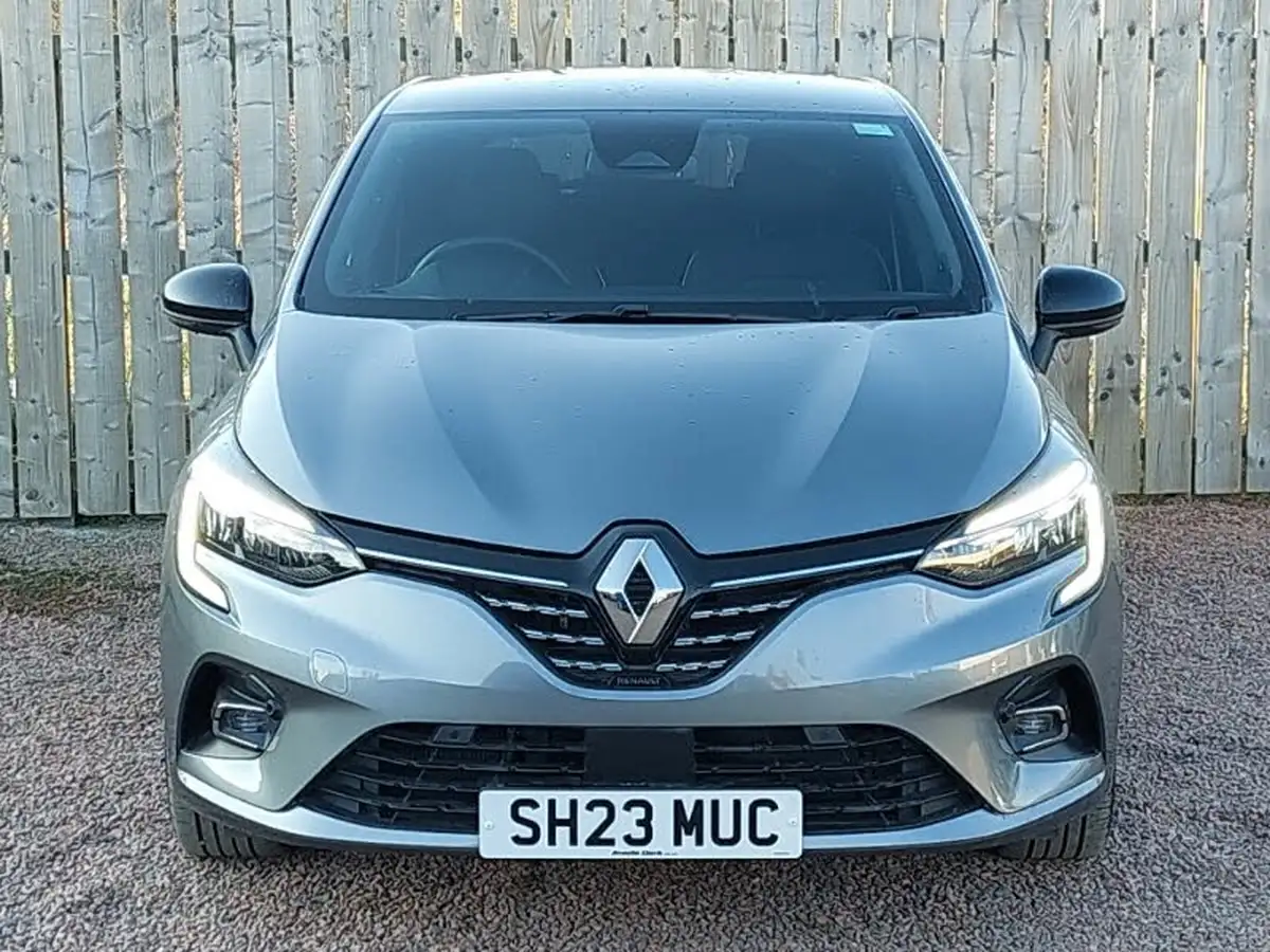 2023-renault-clio-16-techno-big-17