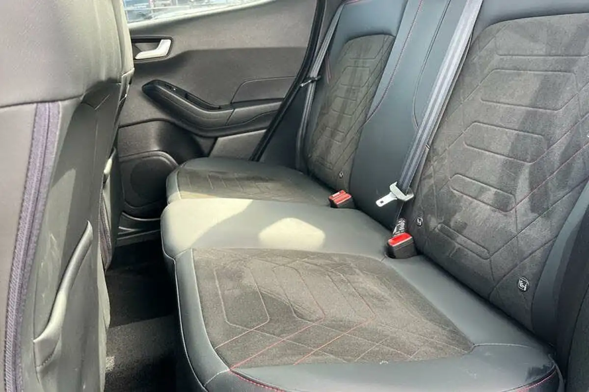 2022-ford-fiesta-10t-st-line-vignale-125ps-hybrid-mhev-5d-big-19