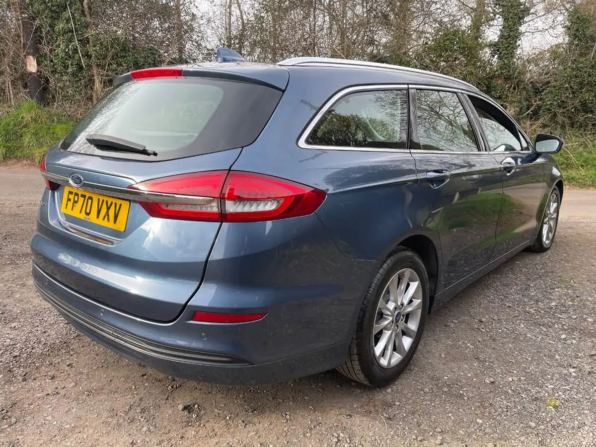 2020-ford-mondeo-20tdci-zetec-edition-estate-big-6