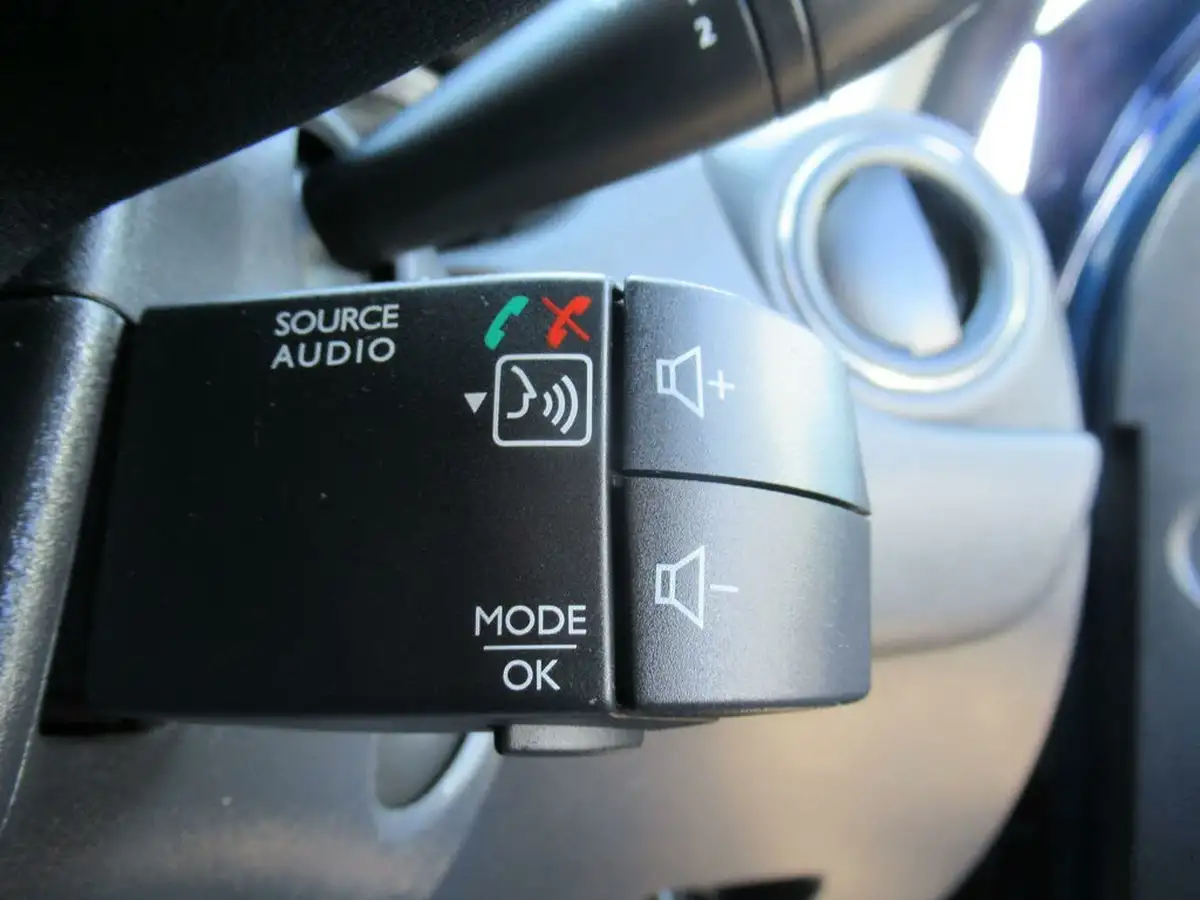 2017-dacia-duster-16-sce-ambiance-big-14