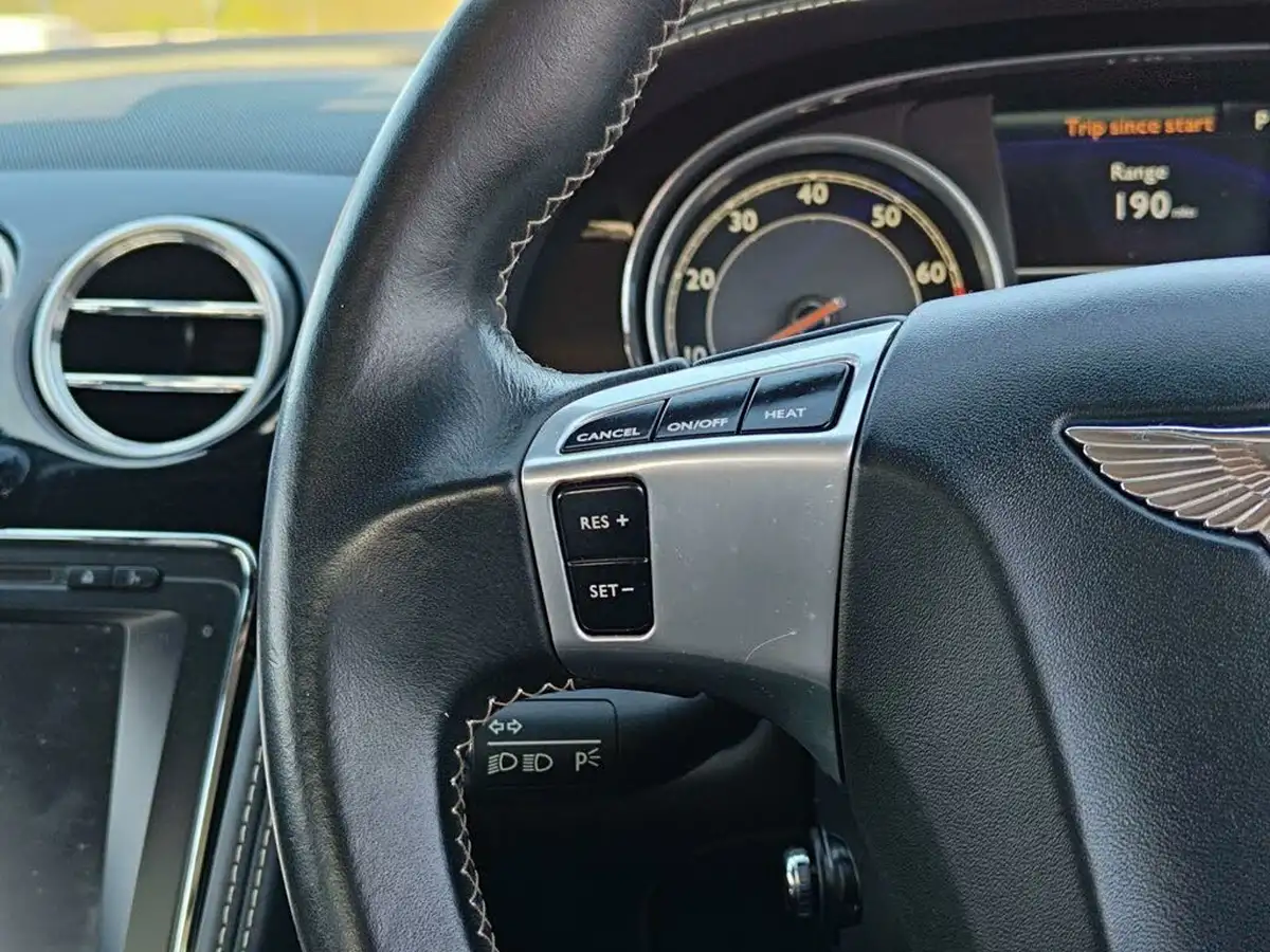 2012-bentley-continental-40-gt-v8-big-10