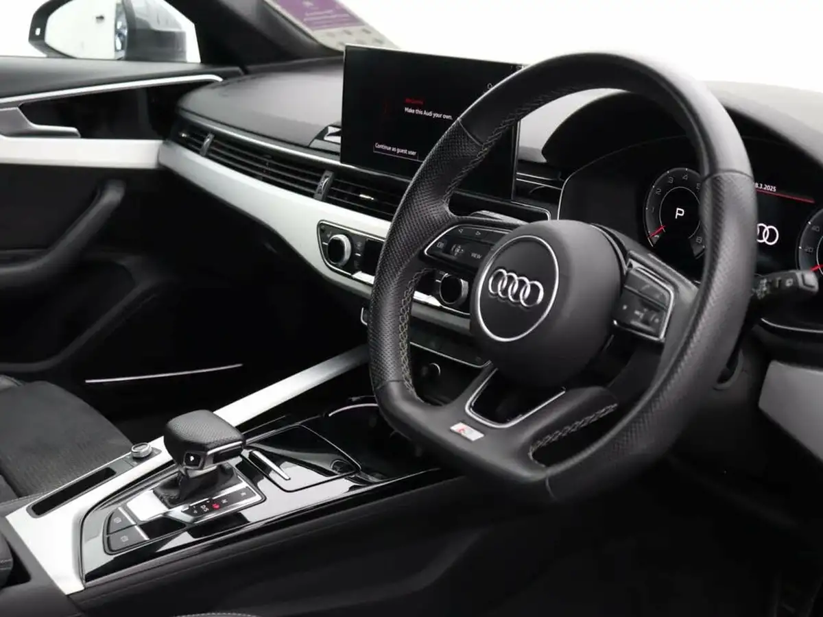 2022-audi-a4-avant-20-35-tfsi-s-line-tronic-big-12
