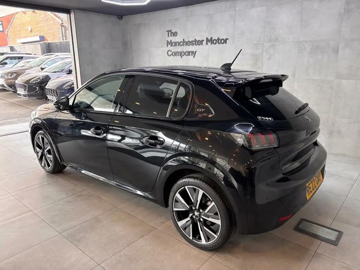 2022-peugeot-208-12-puretech-gt-100bhp-eat8-big-15