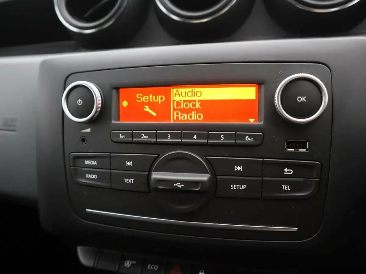 2021-dacia-duster-09-tce-essential-big-20