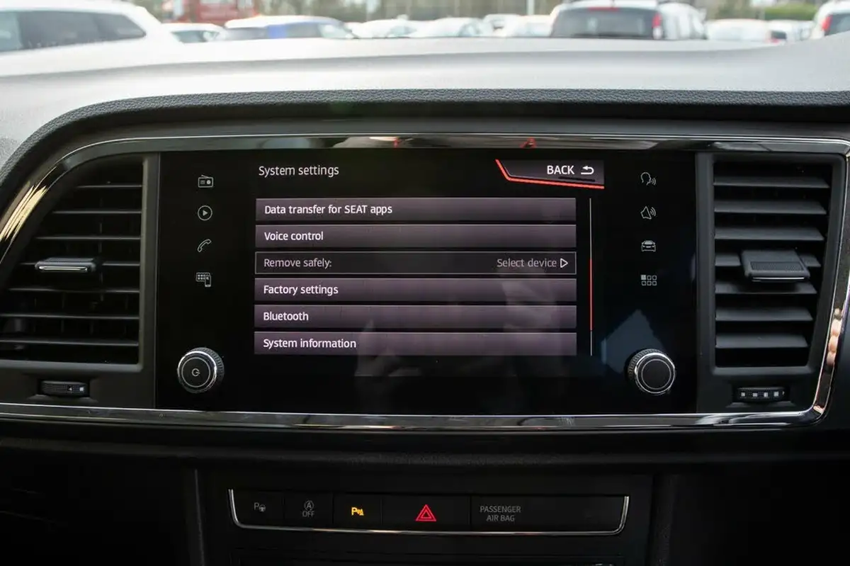 2020-seat-ateca-10-tsi-se-115ps-ecomotive-ss-big-27