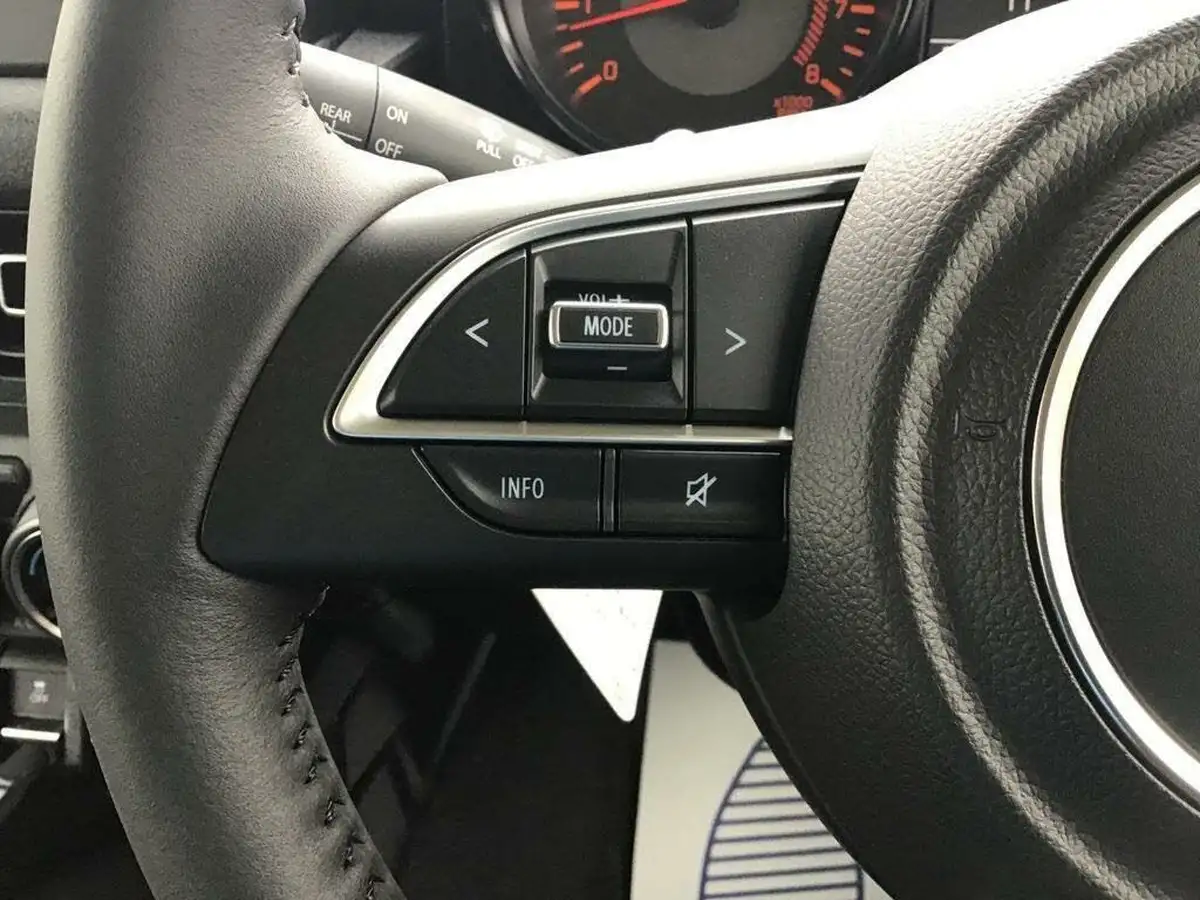 2024-suzuki-jimny-15-light-commercial-allgrip-big-29