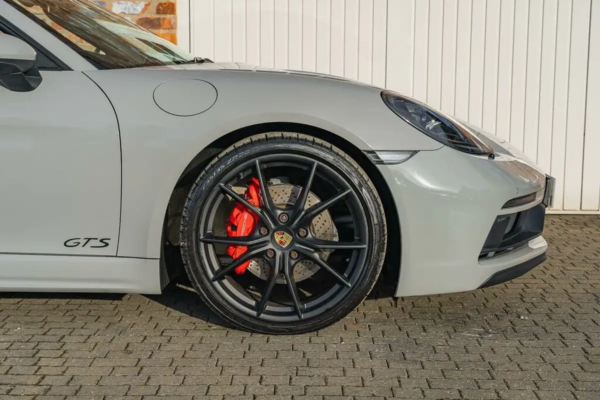 2018-porsche-boxster-718-25-boxster-gts-365ps-ss-pdk-big-28