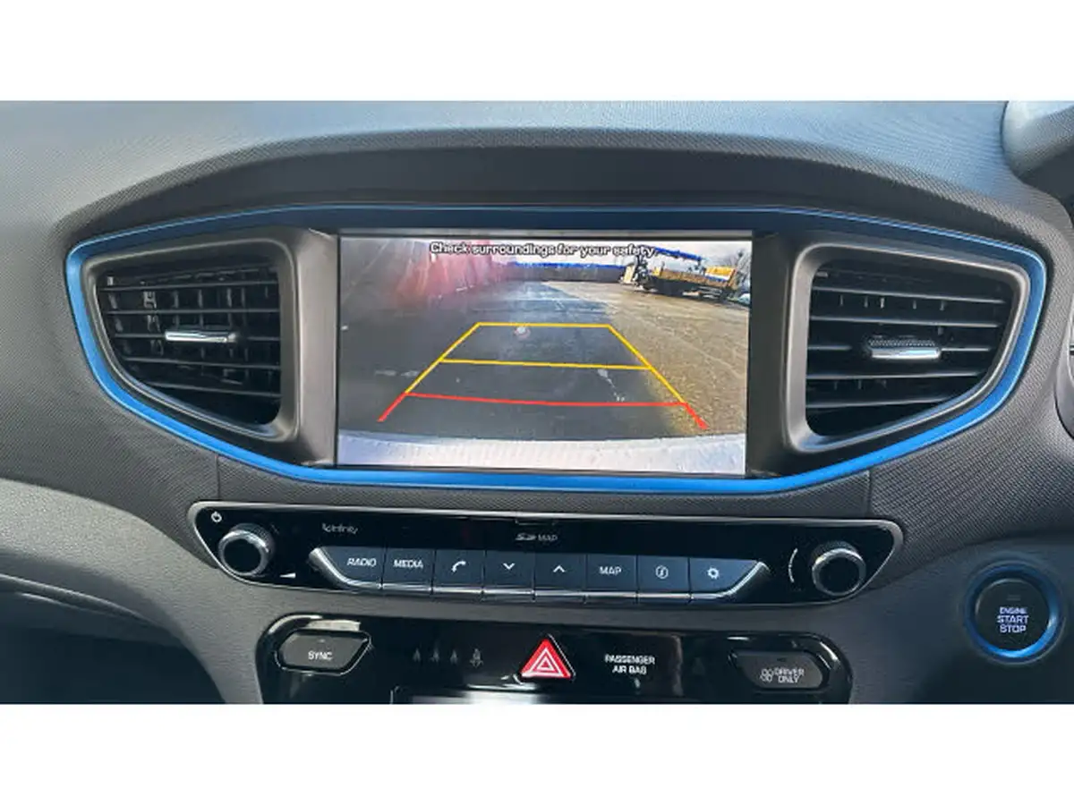 2018-hyundai-ioniq-16-gdi-premium-hybrid-big-37