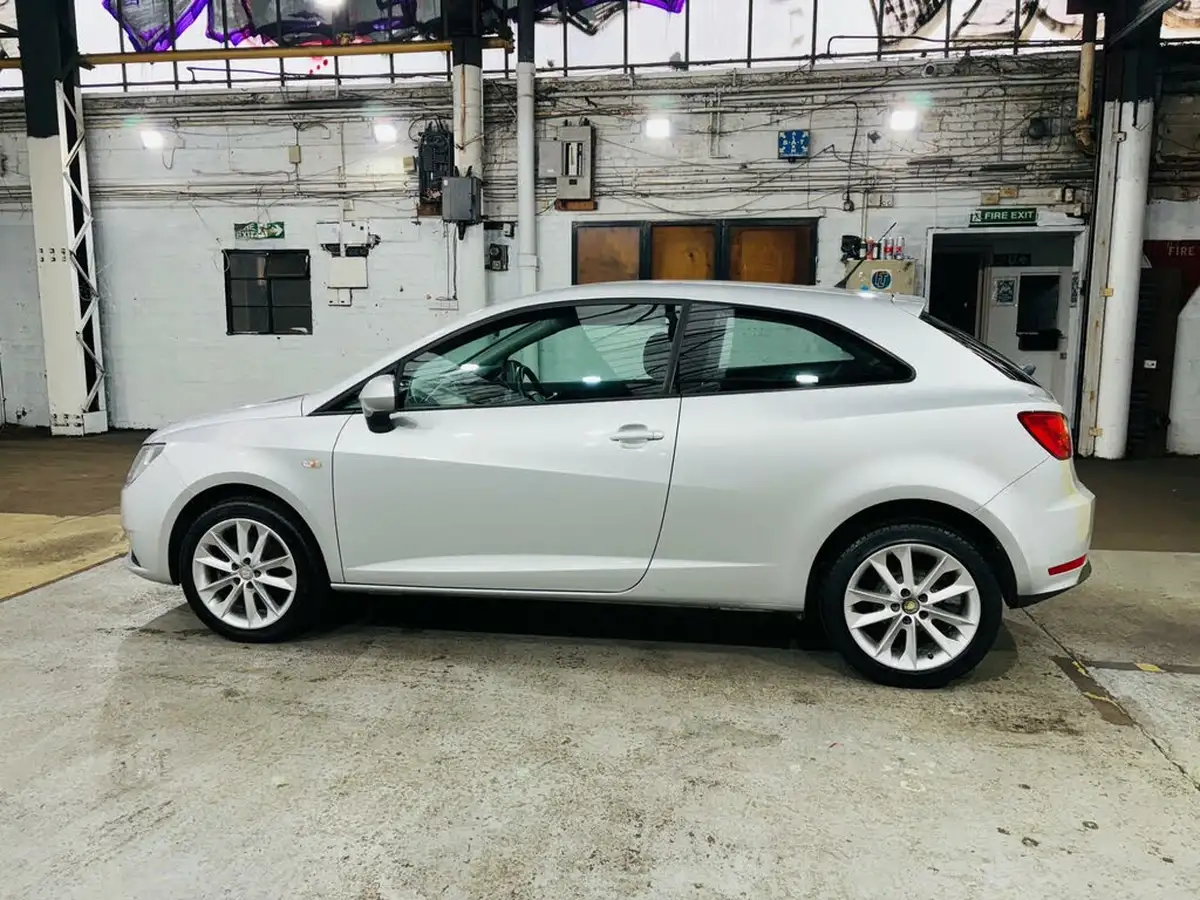 2013-seat-ibiza-14-toca-16v-84ps-sportcoupe-3d-big-9
