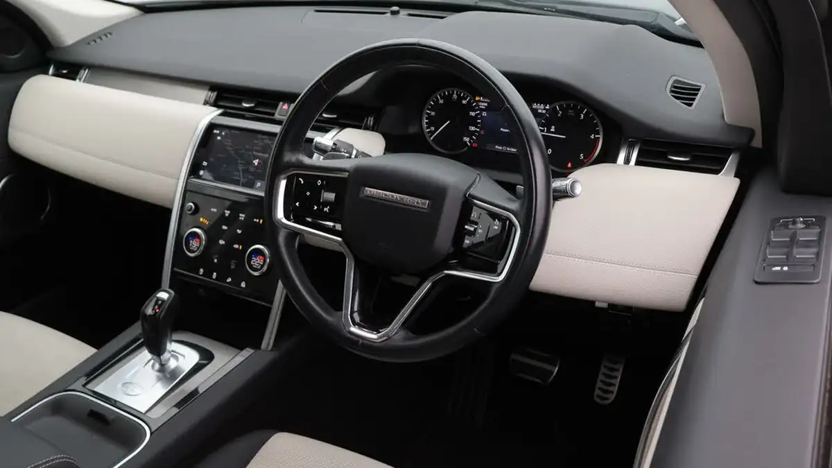 2021-land-rover-discovery-sport-20-d200-r-dynamic-s-plus-big-9