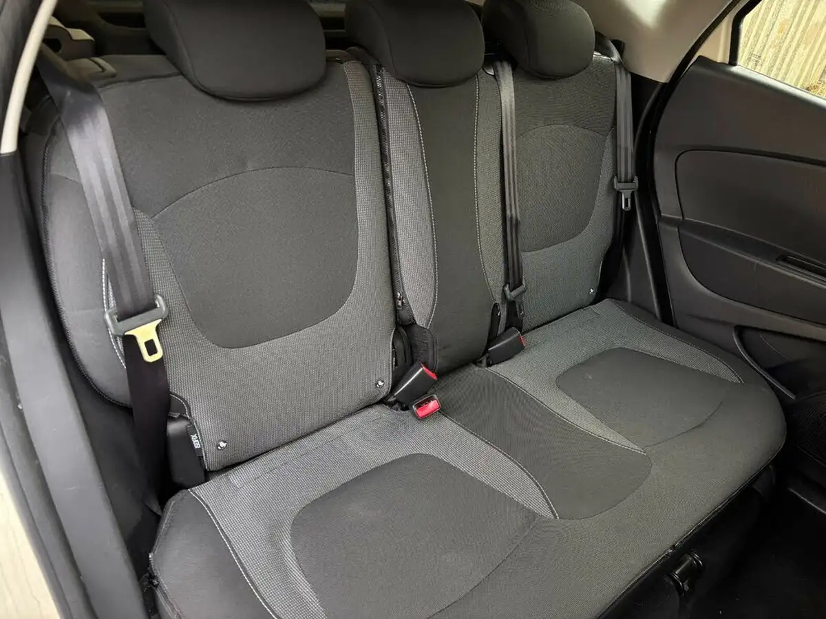 2015-renault-captur-15dci-dynamique-s-nav-90bhp-energy-ss-big-14
