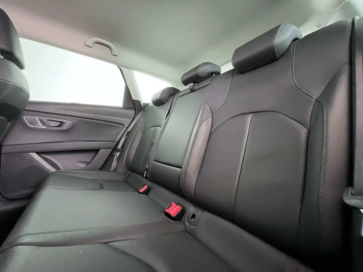 2019-seat-leon-20-tsi-xcellence-lux-estate-big-20