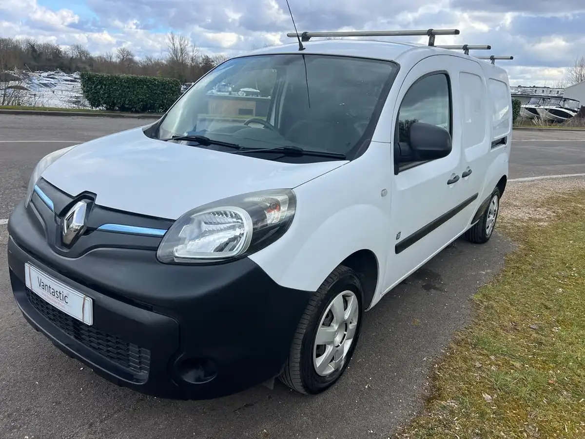 2018-renault-kangoo-e-maxi-ze-big-13