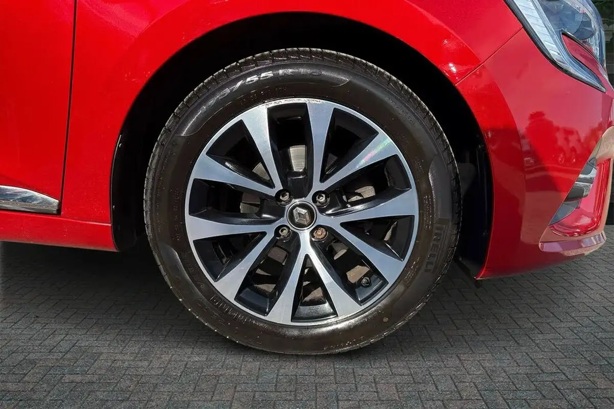 2020-renault-clio-10-sce-iconic-75bhp-big-8