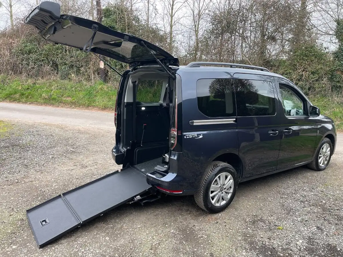 2024-volkswagen-caddy-20tdi-life-102ps-big-0