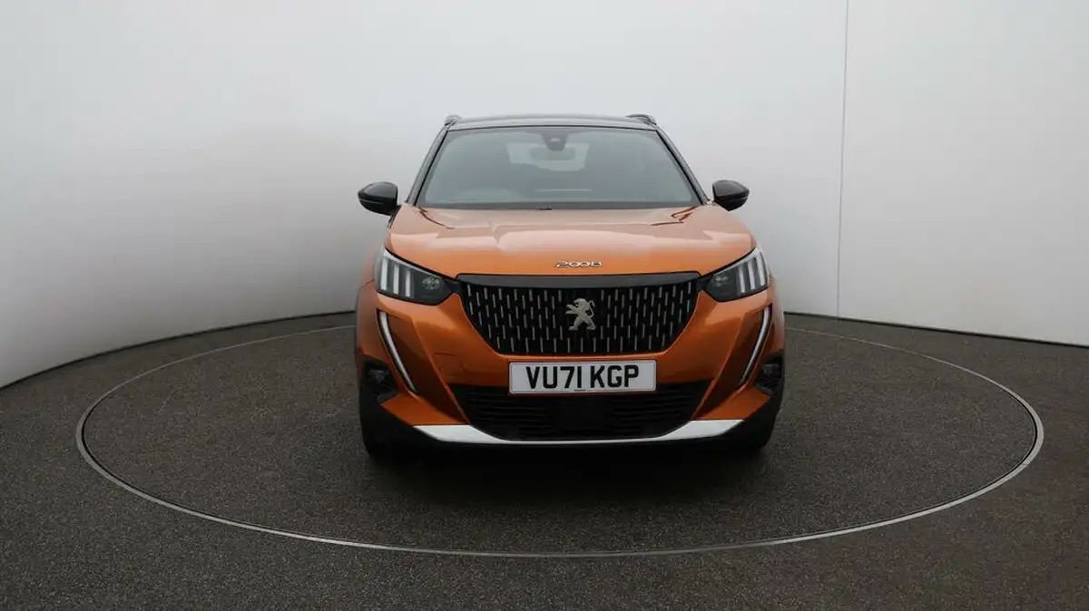2021-peugeot-2008-suv-15-bluehdi-gt-big-2