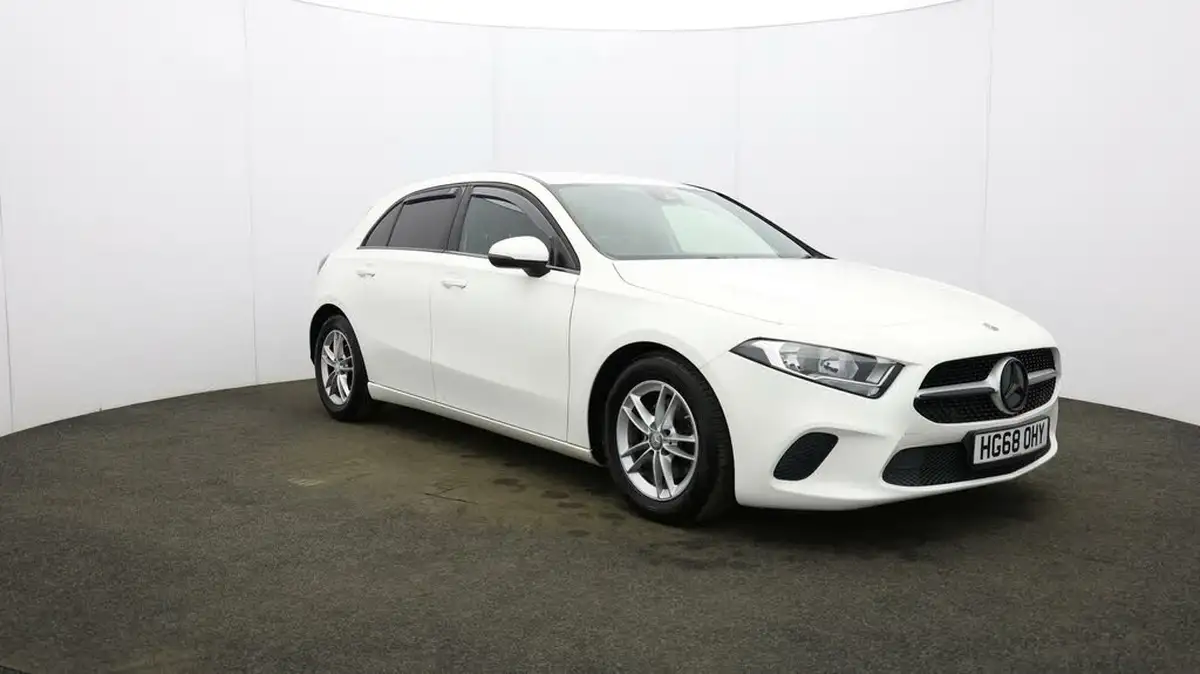 2018-mercedes-benz-a-class-15d-a180d-se-116ps-ss-7g-dct-big-37