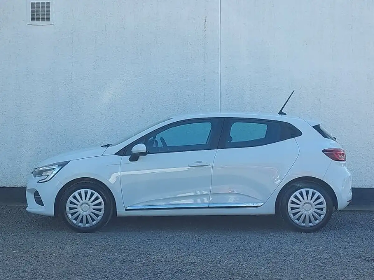 2020-renault-clio-10-sce-play-75bhp-big-3