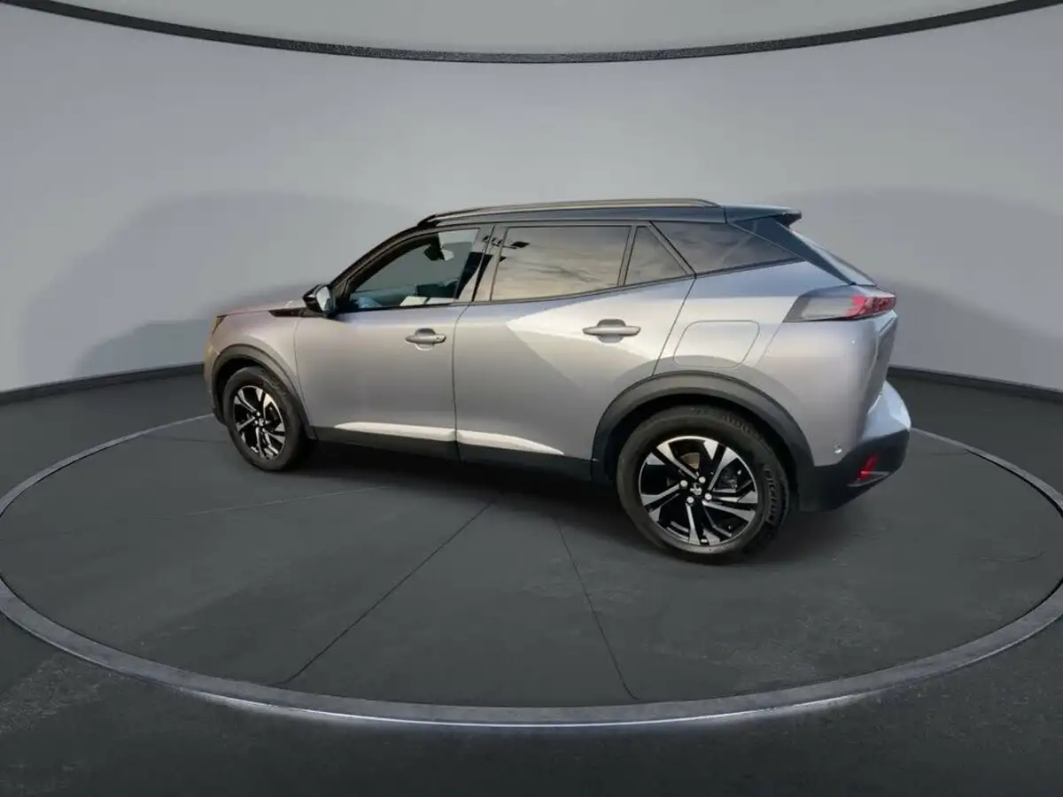 2021-peugeot-2008-suv-e-gt-big-16