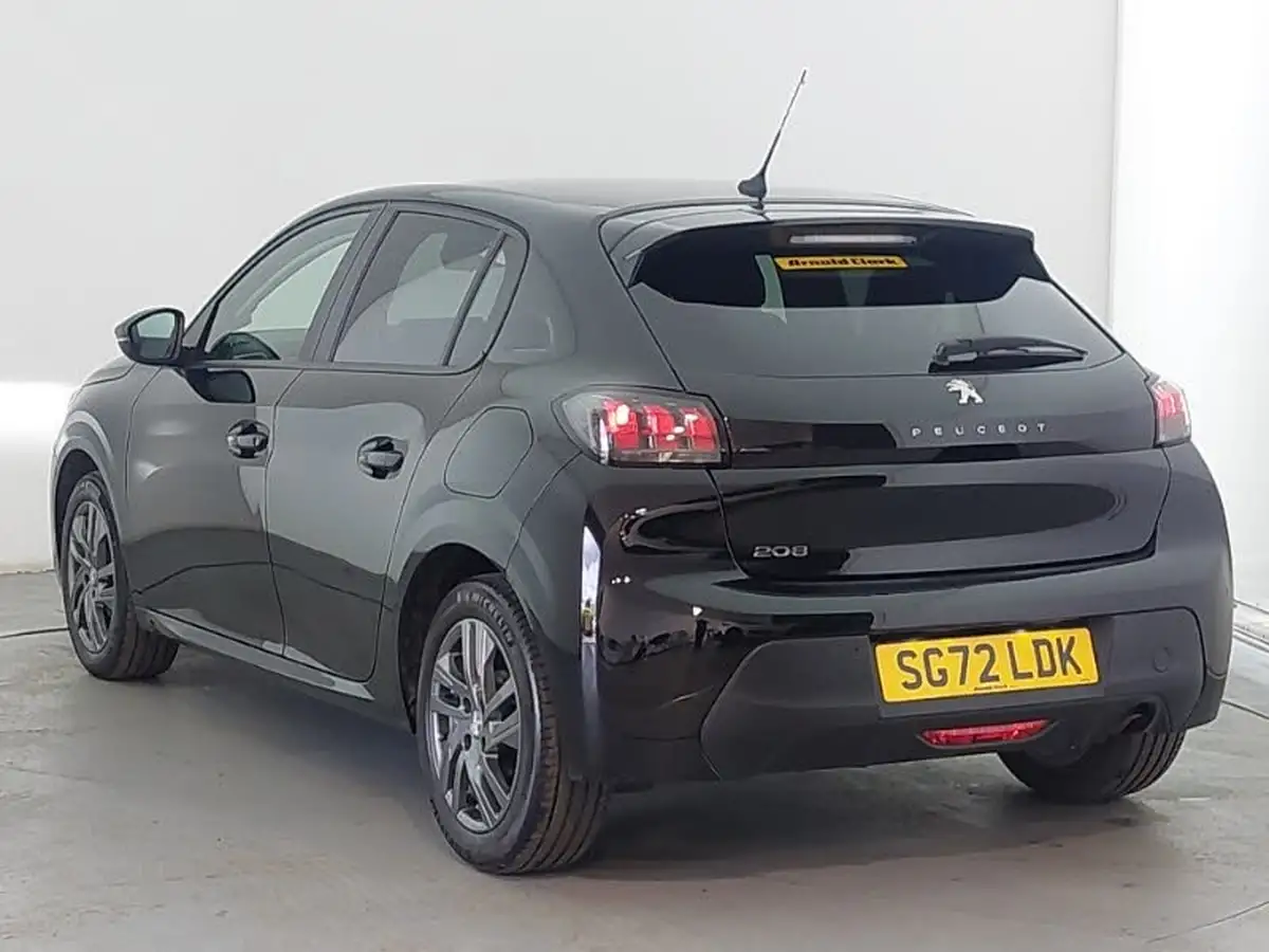 2022-peugeot-208-12-puretech-active-premium-75ps-big-1