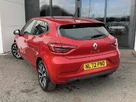 2022-renault-clio-10-tce-iconic-edition-small-4