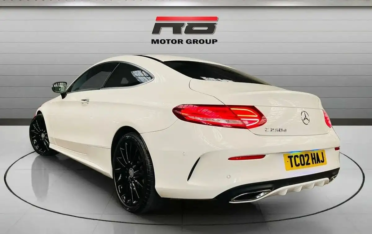 2016-mercedes-benz-c-class-21d-c250d-amg-line-204ps-premium-plusss-coupe-2d-9g-tronic-plus-big-3