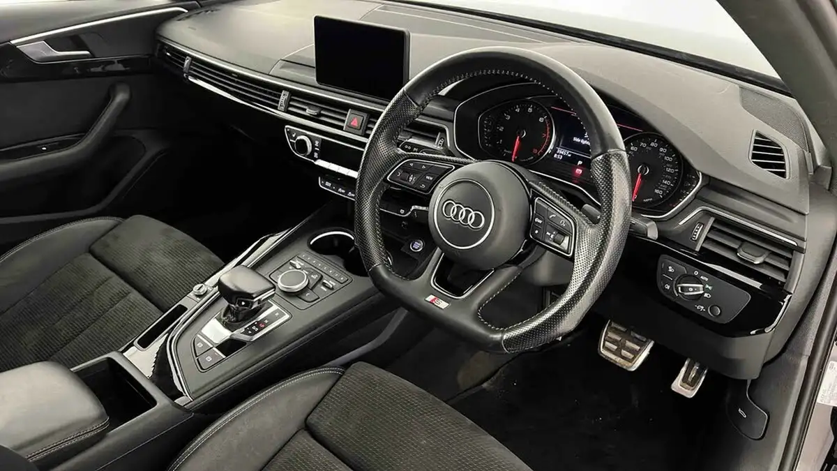 2019-audi-a4-20-35-tfsi-black-edition-s-tronic-big-14