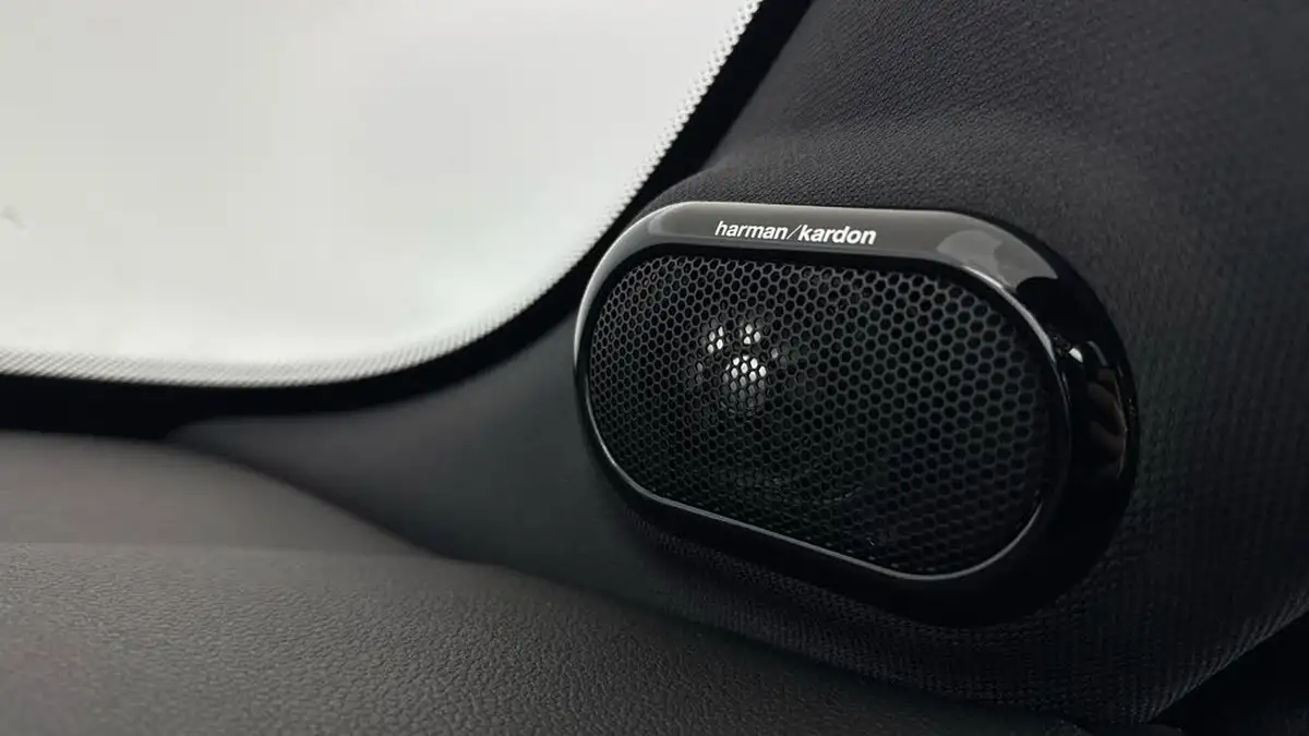 2020-mini-cooper-e-cooper-s-3-big-23