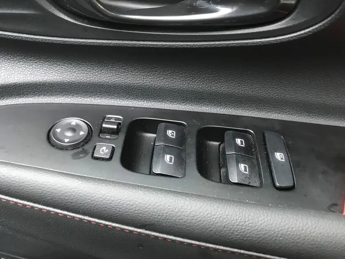 2024-hyundai-i20-10-t-gdi-n-line-eclutch-imt-big-19