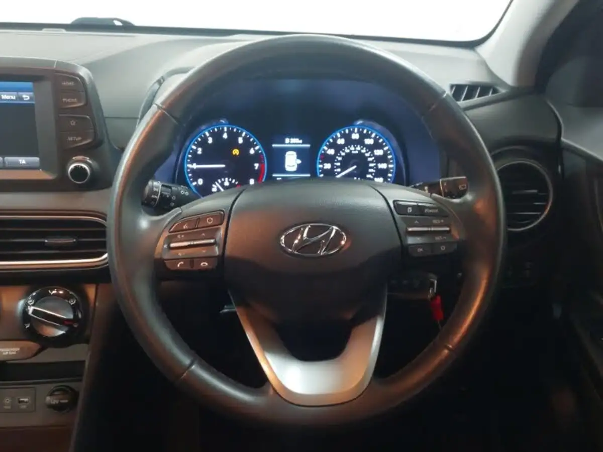 2019-hyundai-kona-10-t-gdi-play-big-9