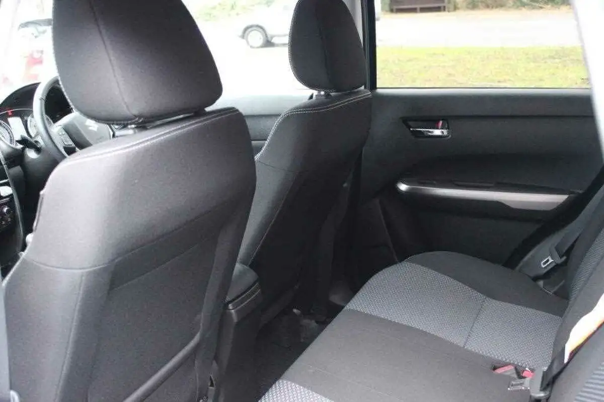 2022-suzuki-vitara-14-boosterjet-sz-t-big-35
