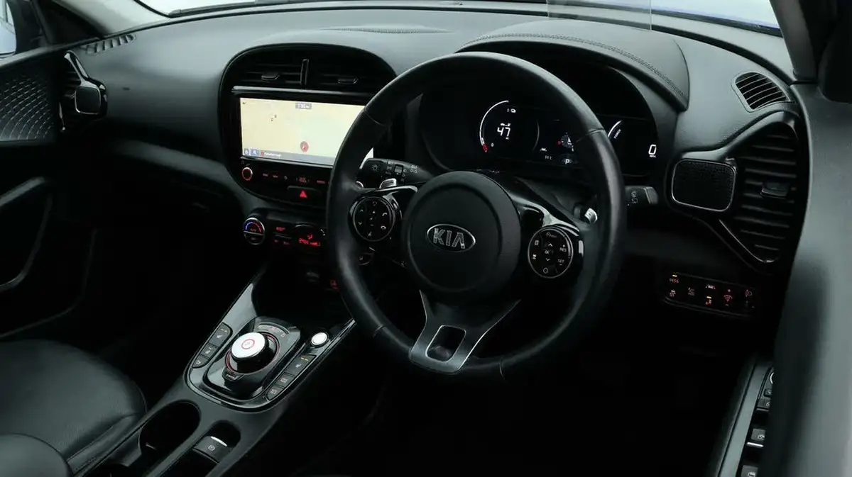 2021-kia-soul-ev-first-edition-big-9