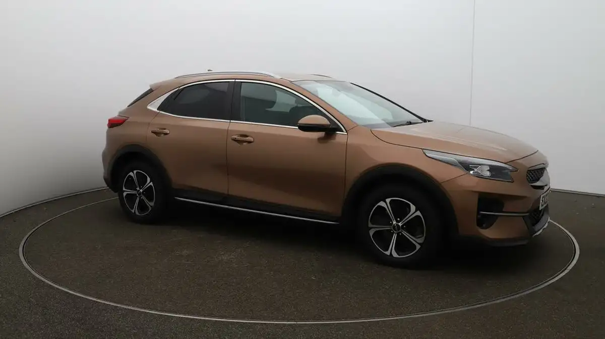2022-kia-xceed-16-gdi-3-big-35