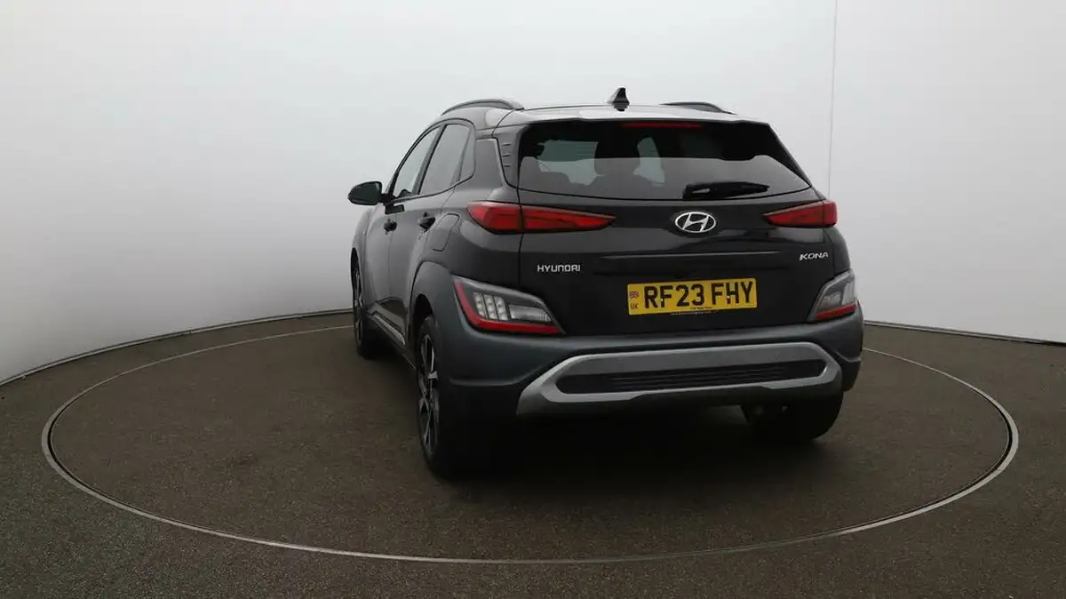 2023-hyundai-kona-10-t-gdi-premium-big-51