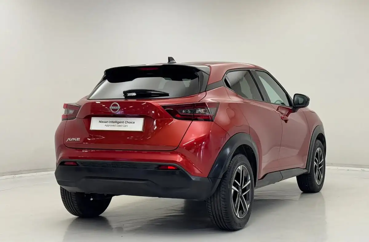 2024-nissan-juke-10-dig-t-n-connecta-big-4