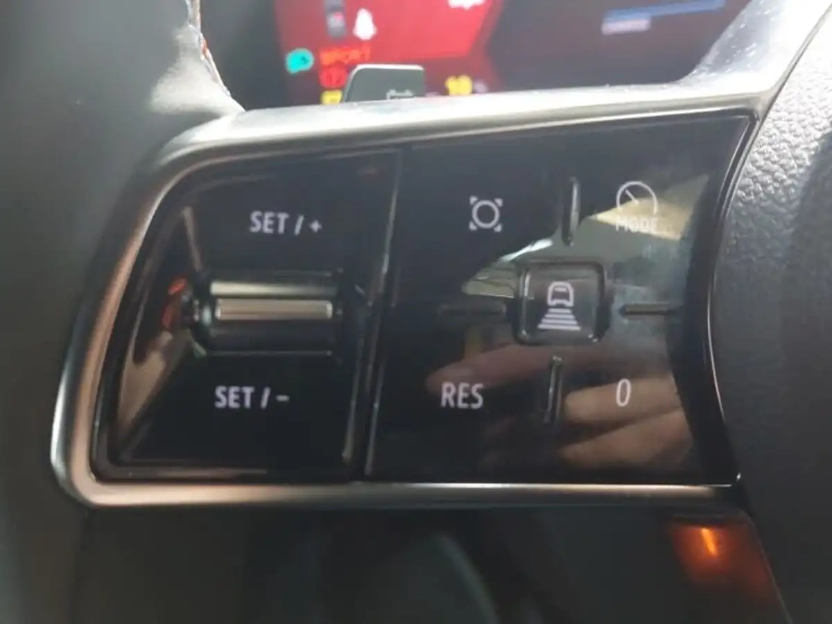 2024-renault-scenic-e-tech-e-esprit-alpine-big-12