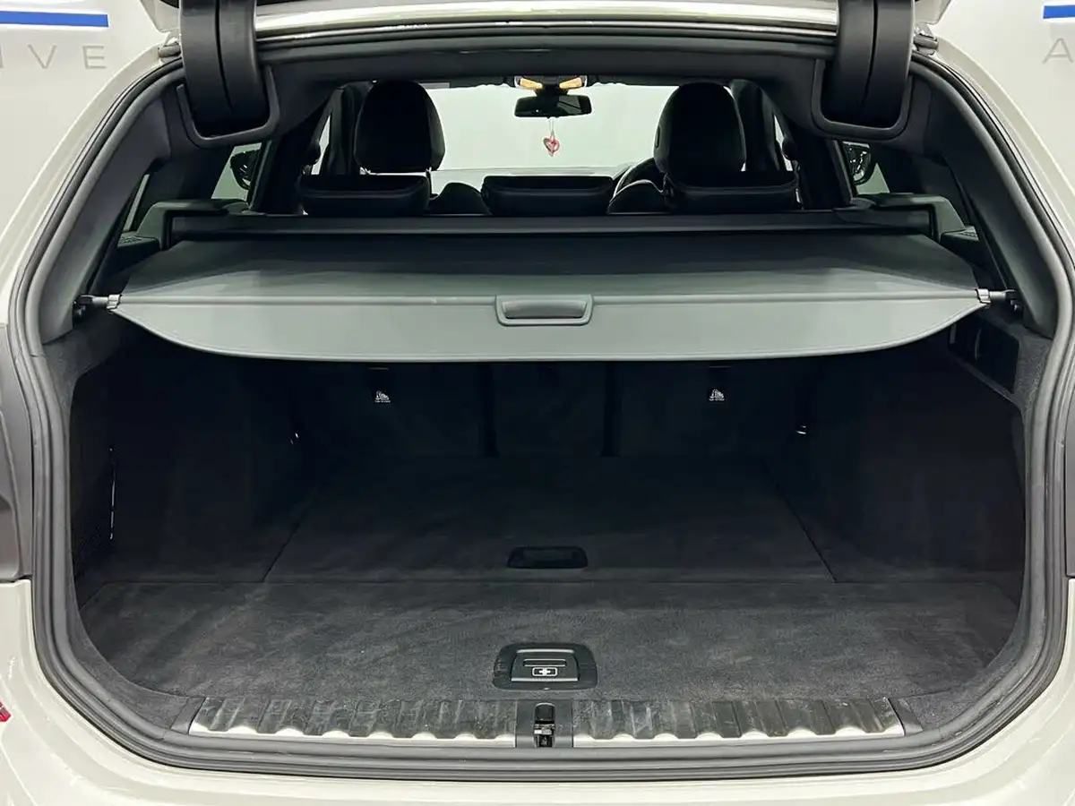 2022-bmw-3-series-30-m340i-xdrive-touring-5d-big-67