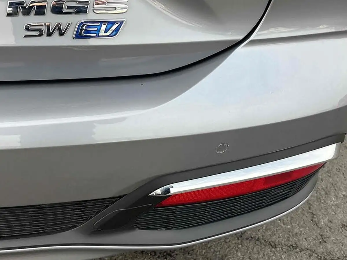 2022-mg-mg5-e-exclusive-ev-long-range-big-13